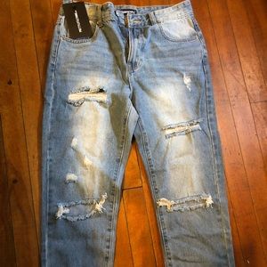 Distressed boyfriend jeans